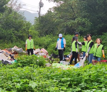 수해지역 피해복구 작업 실시 이미지